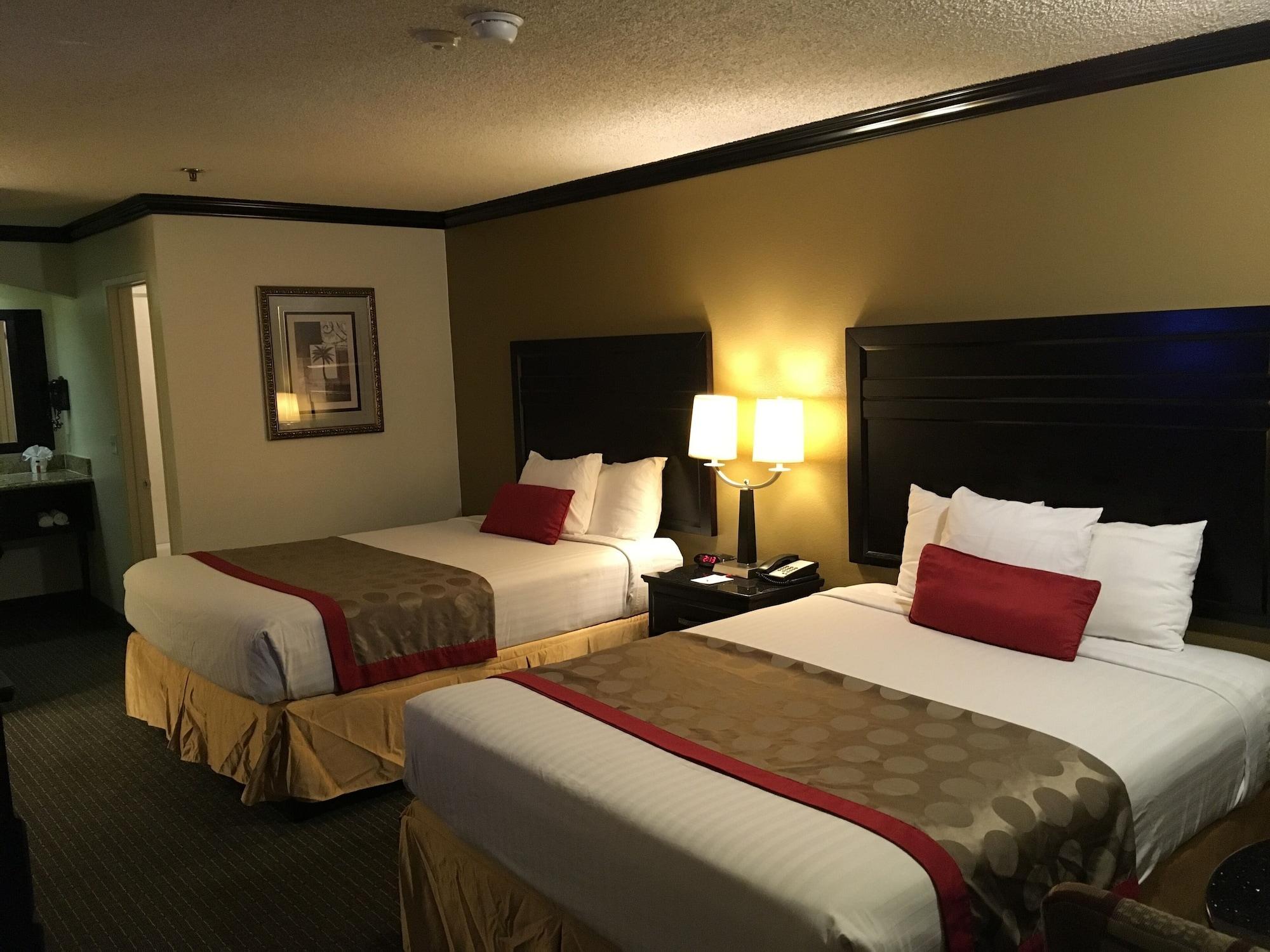 Ramada By Wyndham Ontario Hotel Eksteriør billede