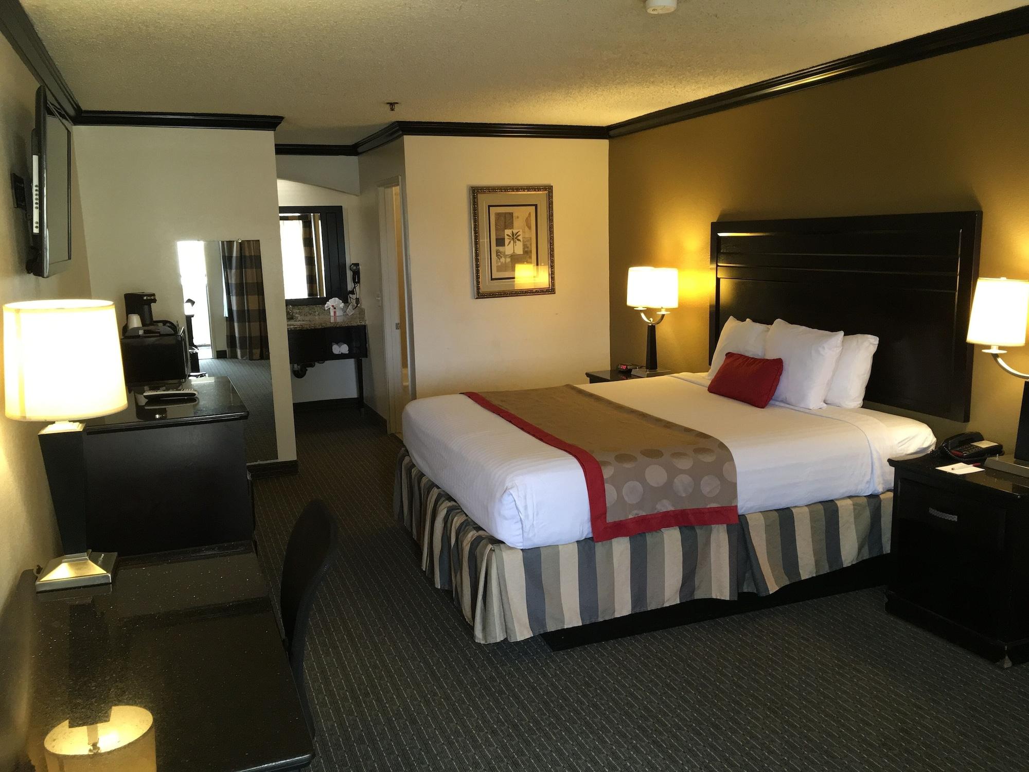Ramada By Wyndham Ontario Hotel Eksteriør billede